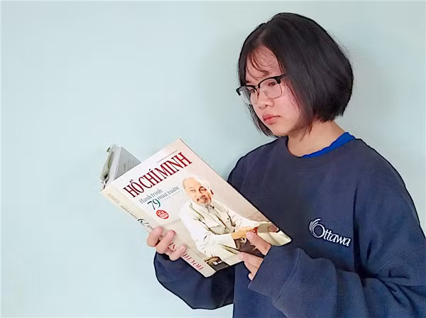 Mỹ Ngọc luôn dành một tình yêu đặc biệt cho môn Lịch sử. Ảnh: M.T