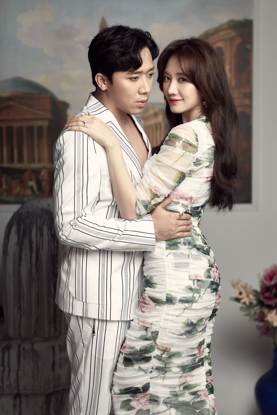 “Cả 2 luôn trân trọng những khoảnh khắc được bên nhau. Bên anh Thành, cuộc sống của tôi đầy ắp tiếng cười. Anh cũng là món quà lớn nhất của tôi trong ngày quan trọng của mình. Bước sang tuổi mới, tôi chỉ mong ước bản thân và gia đình có sức khỏe, sự bình an trong cuộc sống”, nữ ca sĩ chia sẻ với phóng viên. “Cả 2 luôn trân trọng những khoảnh khắc được bên nhau. Bên anh Thành, cuộc sống của tôi đầy ắp tiếng cười. Anh cũng là món quà lớn nhất của tôi trong ngày quan trọng của mình. Bước sang tuổi mới, tôi chỉ mong ước bản thân và gia đình có sức khỏe, sự bình an trong cuộc sống”, nữ ca sĩ chia sẻ với phóng viên.