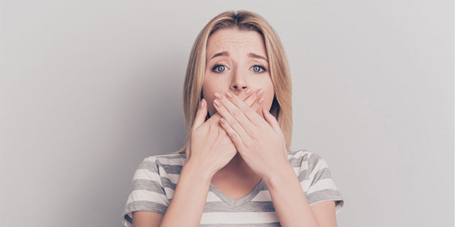 Uống nước là điều đầu tiên cần làm để thoát khỏi nấc cụt ẢNH MINH HỌA: SHUTTERSTOCK