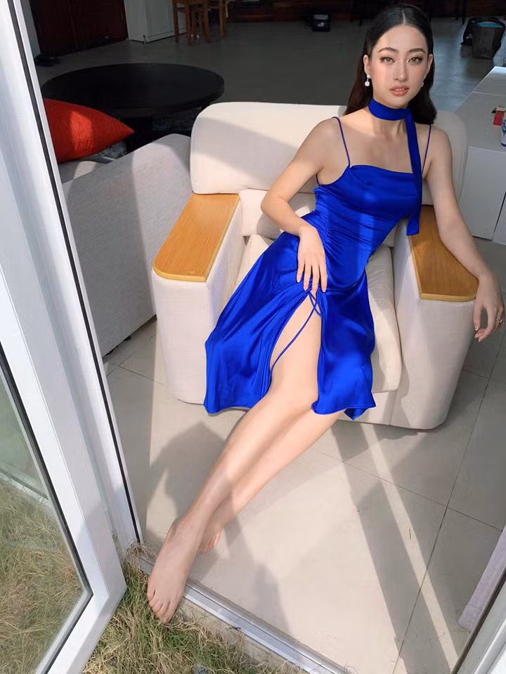 Đi kèm với hình ảnh này, người đẹp 