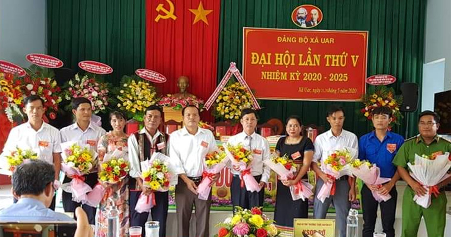 Ban Chấp hành Đảng bộ xã Uar nhiệm kỳ 2020-2025. Ảnh: Lê Nam