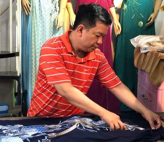  Anh Nguyễn Văn Vinh - truyền nhân đời thứ 3 của nhà may Thiết Lập