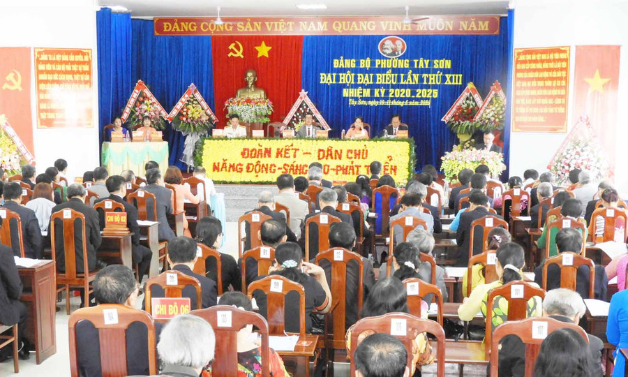 Toàn cảnh đại hội. Ảnh: Thanh Nhật Toàn cảnh đại hội. Ảnh: Thanh Nhật