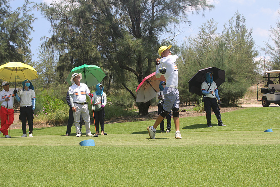 Giải đấu có sự tham gia tranh tài của 150 vận động viên. Ảnh: Nguyễn Tú