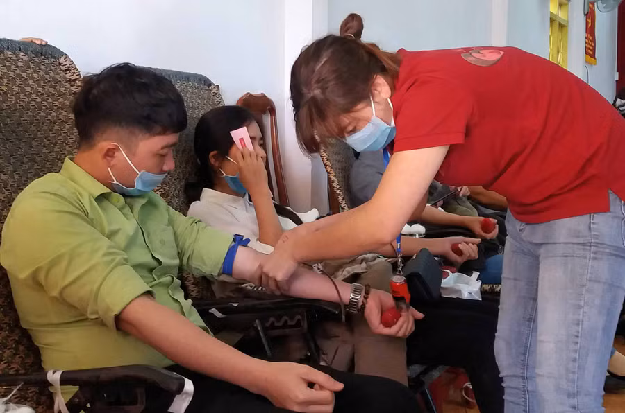  Từ đầu năm đến nay, Gia Lai đã tổ chức được 43 đợt hiến máu tình nguyện, tiếp nhận được 9.178 đơn vị máu an toàn. Ảnh: Như Nguyện