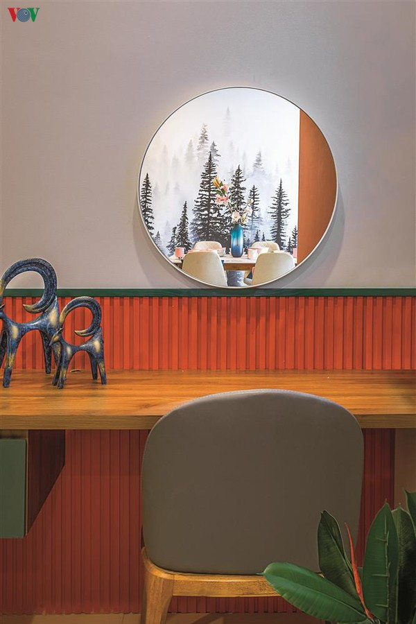 Hình ảnh của rừng luôn hiện diện ở những góc nhà.