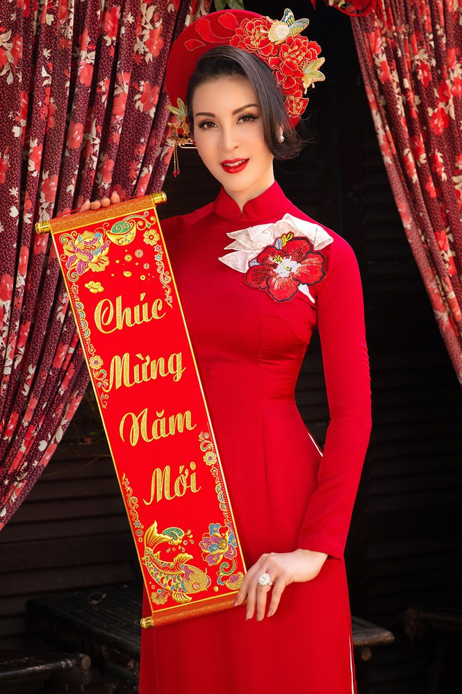 Do đó, chỉ vào dịp Tết, cô quyết định sử dụng tiền lì xì để ăn món mình thích.