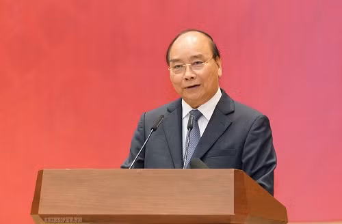 Thủ tướng Nguyễn Xuân Phúc phát biểu tại Hội nghị - Ảnh: VGP/Quang Hiếu