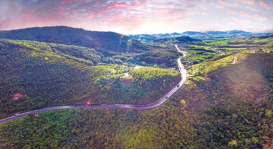  Đèo An Khê. Ảnh: PHAN NGUYÊN