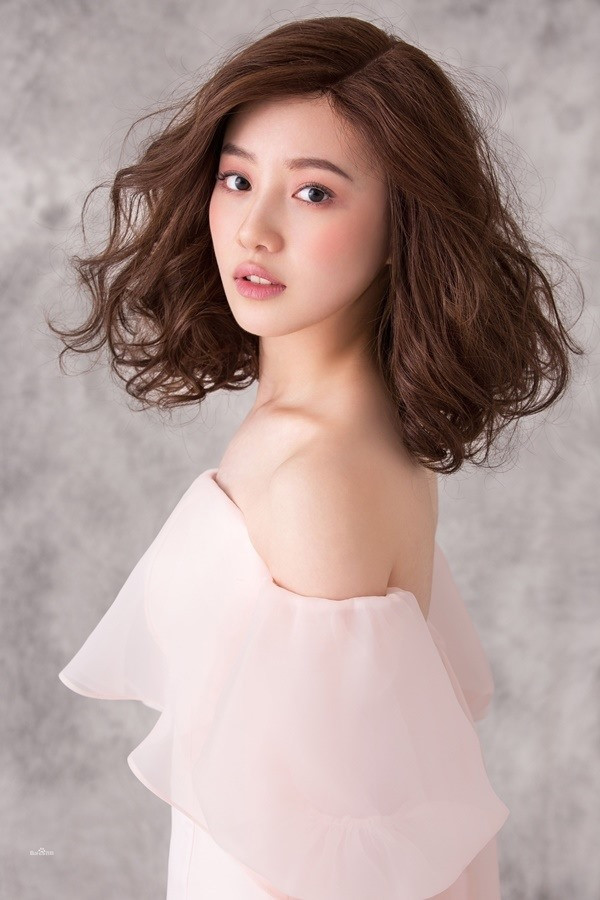 Nữ diễn viên sở hữu gương mặt xinh đẹp. Ảnh: QQ Nữ diễn viên sở hữu gương mặt xinh đẹp. Ảnh: QQ