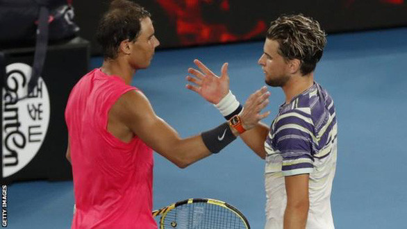 Rafael Nadal (trái) đã phải dừng bước sau thất bại 1-3 trước đối thủ người Áo Dominic Thiem - Ảnh: Getty Images  Rafael Nadal (trái) đã phải dừng bước sau thất bại 1-3 trước đối thủ người Áo Dominic Thiem - Ảnh: Getty Images