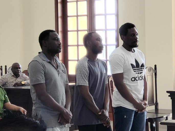  3 bị cáo tại toà