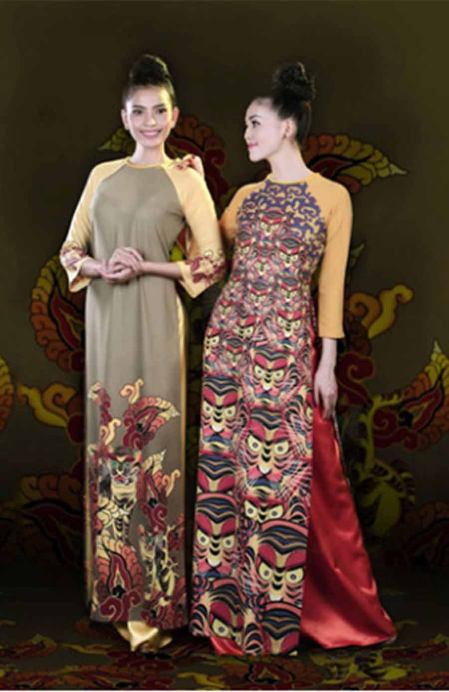 Thiết kế áo dài ngũ hổ của NTK Thuận Việt Ảnh: NVCC