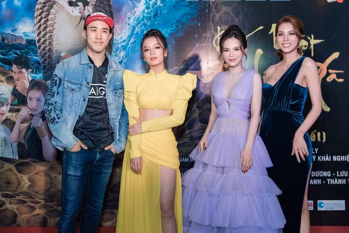 Bộ tứ diễn viên trong phim