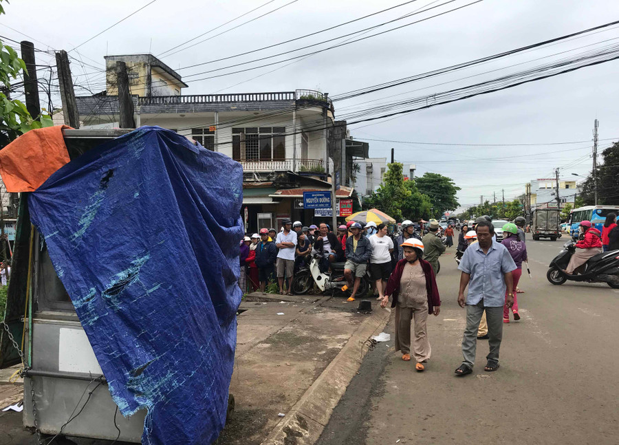 Tủ bánh mì nơi phát hiện thi thể chị Nguyệt. Ảnh: Văn Ngọc Tủ bánh mì nơi phát hiện thi thể chị Nguyệt. Ảnh: Văn Ngọc