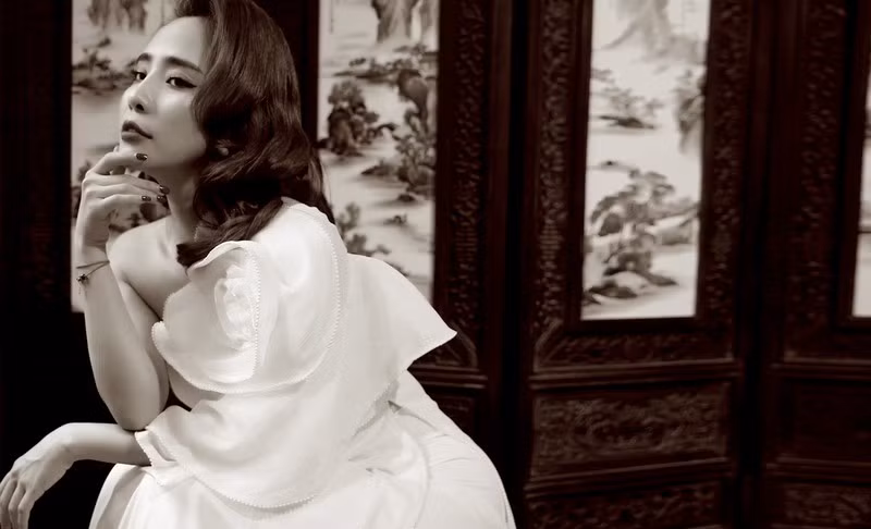 Chình vì thế, anh thấy Quỳnh Nga rất phù hợp để thể hiện các thiết kế của mình.