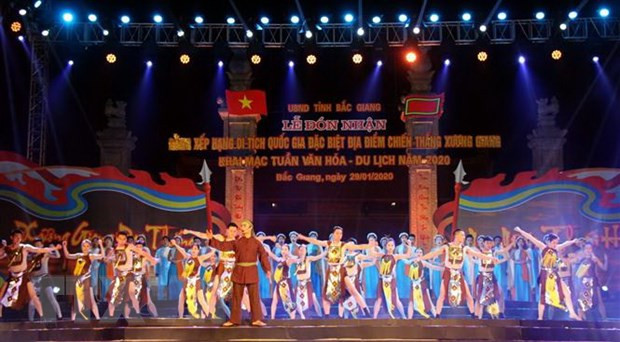 Chương trình nghệ thuật tại buổi lễ. (Ảnh: Đồng Thúy/TTXVN) Chương trình nghệ thuật tại buổi lễ. (Ảnh: Đồng Thúy/TTXVN)