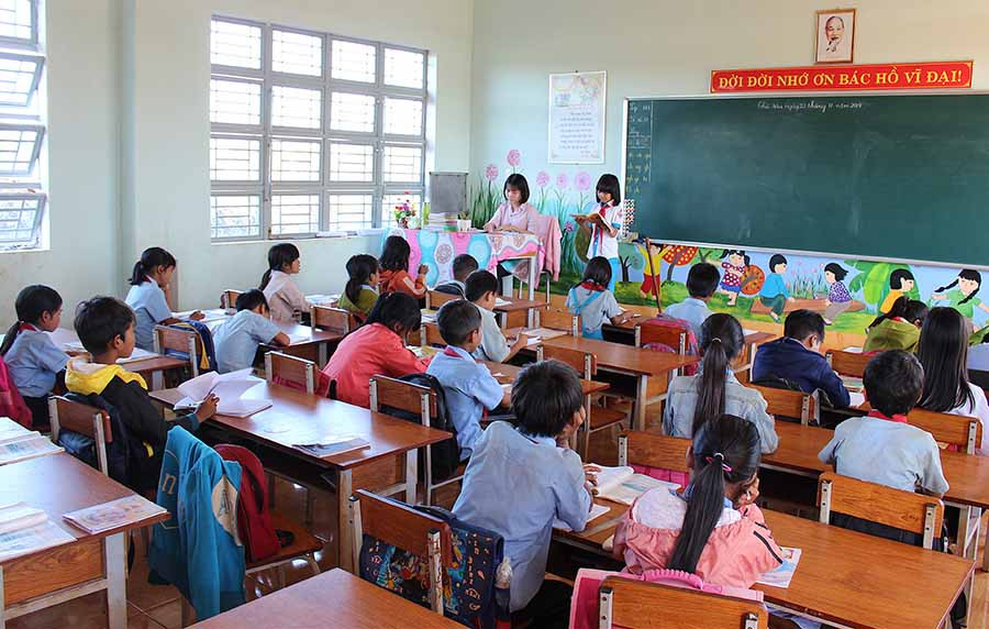  Công tác duy trì sĩ số góp phần quan trọng trong việc nâng cao chất lượng giáo dục tại huyện Chư Pưh. Ảnh: M.T