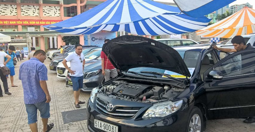 Khách hàng nên tìm đến các địa chỉ lớn có uy tín để được yên tâm về chất lượng. Ảnh ST.