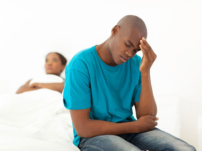  Ăn thực phẩm nhiều kẽm, uống gừng và mật ong, nhai tỏi, ăn đậu bắp... là những cách tự nhiên chống xuất tinh sớm - Ảnh minh họa: Shutterstock