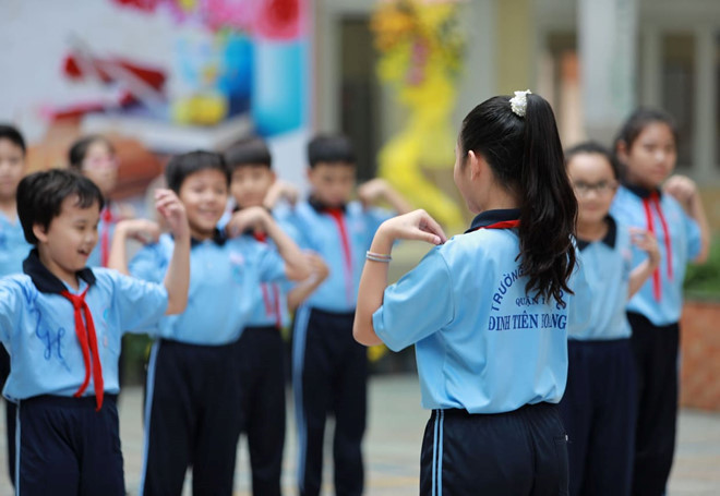 Học sinh cần được dạy nhiều điều hơn là chỉ cần học giỏi - Ảnh: Ngọc Dương Học sinh cần được dạy nhiều điều hơn là chỉ cần học giỏi - Ảnh: Ngọc Dương