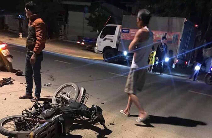 Hiện trường vụ tai nạn khiến Linh tử vong. Ảnh: Văn Ngọc