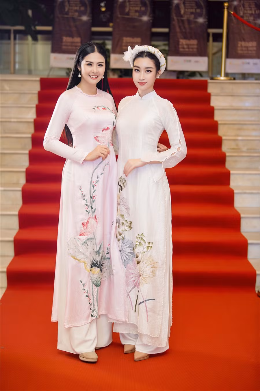 Cùng bước ra từ cuộc thi Hoa hậu Việt Nam, Ngọc Hân và Đỗ Mỹ Linh là những nàng hậu nhận được nhiều yêu mến của khán giả từ sau khi đăng quang đến nay. Ảnh: Như Hoàn.