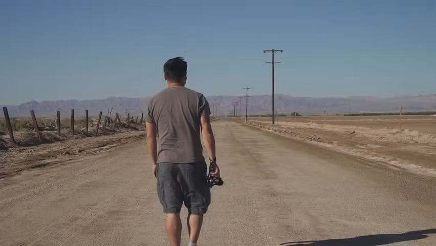 Đàn ông ngoại tình không thể che mắt được người vợ. Ảnh: T. L. Đàn ông ngoại tình không thể che mắt được người vợ. Ảnh: T. L.