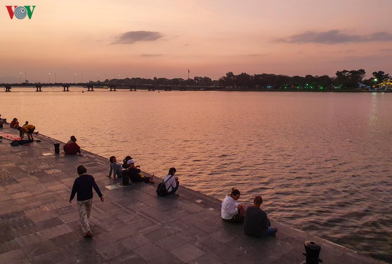 Ngoài đường đi bộ, các tiểu cảnh trong trong công viên Thương Bạc cũng sẽ được chỉnh trang.