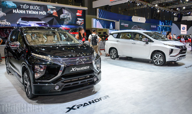 Bình quân mỗi chiếc ô tô nhập từ Indonesia có giá vào khoảng 14.000 USD/xe, chưa bao gồm thuế, phí - - Ảnh: Trần Hoàng Bình quân mỗi chiếc ô tô nhập từ Indonesia có giá vào khoảng 14.000 USD/xe, chưa bao gồm thuế, phí - - Ảnh: Trần Hoàng