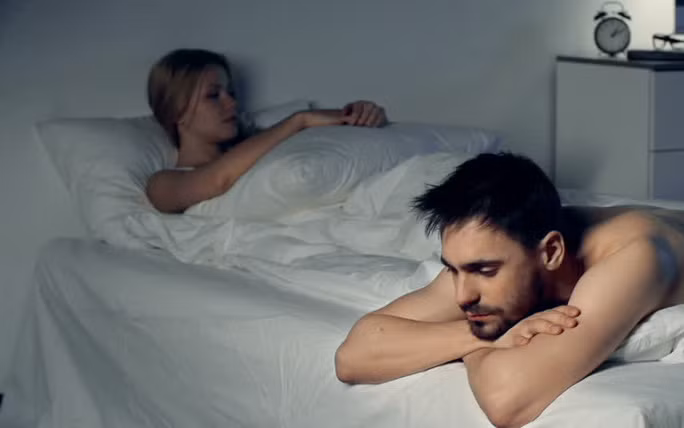  Chàng trai 25 tuổi gặp phải phản ứng rất nặng nề sau 