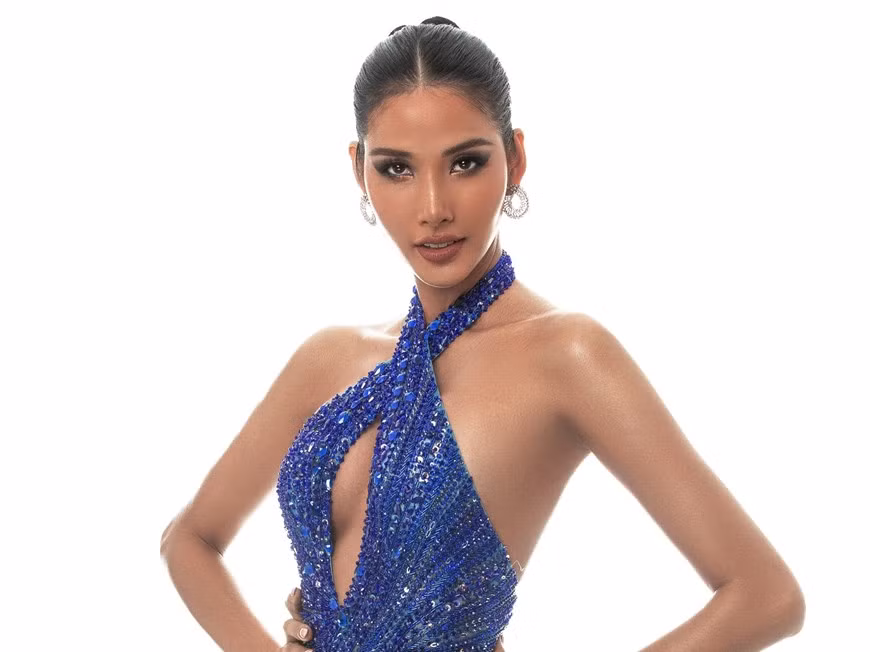 Tại Miss Universe 2019, nhiều khán giả tỏ ra tiếc nuối khi không có cơ hội nhìn thấy Á hậu Hoàng Thùy trình diễn trang phục dạ hội do Hoàng Hải thiết kế riêng dành cho cô. (Ảnh: Quang Đức/Vietnam+)