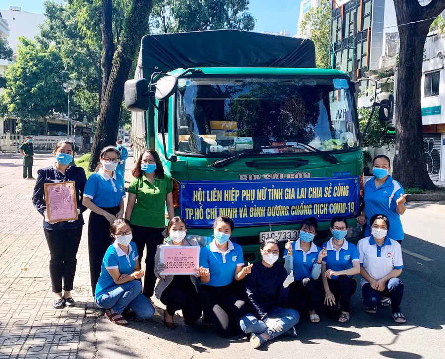  Hoạt động từ thiện, nhân đạo là điểm sáng của phong trào phụ nữ tỉnh trong nhiệm kỳ 2016-2021. Ảnh: Minh Châu