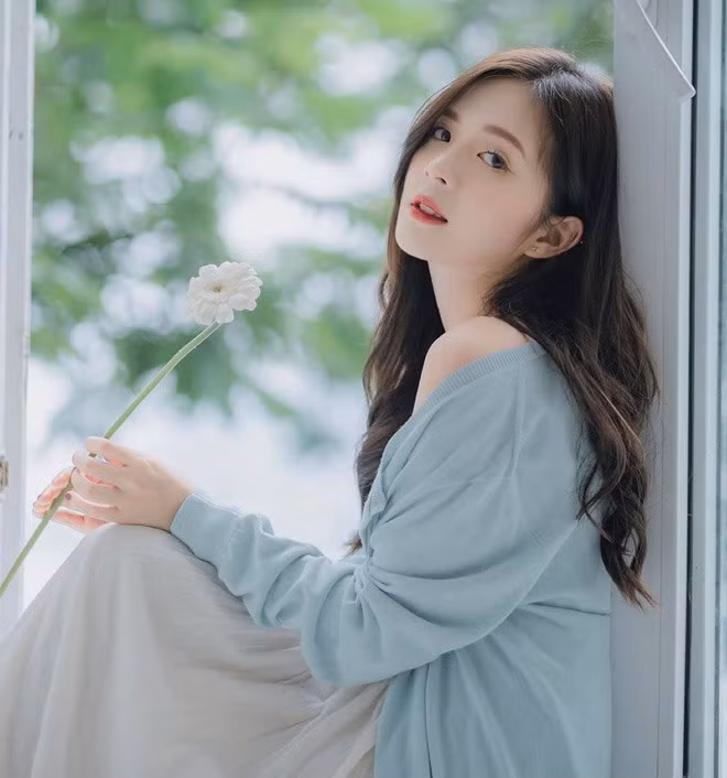 Trước đó, người đẹp có kinh nghiệm làm mẫu ảnh nhiều năm và góp mặt trong một số phim ngắn. Ảnh: NV. 