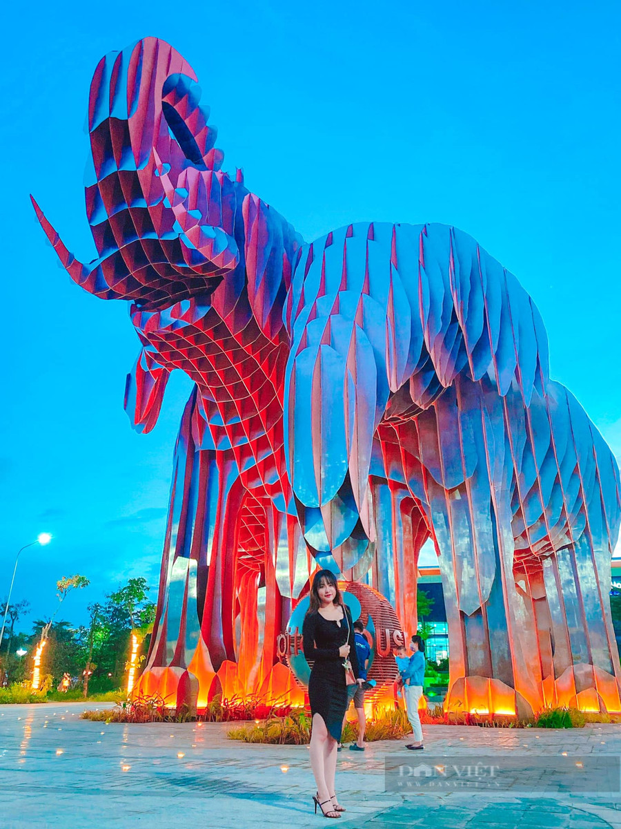 Khu đô thị EcoCity Premia không chỉ cung cấp các sản phẩm bất động sản xanh đẳng cấp mà còn mang đến những biểu tượng mới cho vùng đất Ban Mê.