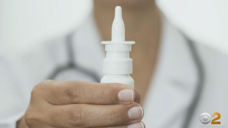 Các nhà nghiên cứu vẫn tin tưởng rằng, nghiên cứu sâu hơn sẽ khẳng định thuốc xịt steroid ở mũi có thể được sử dụng để điều trị Covid-19. Ảnh: Shutterstock