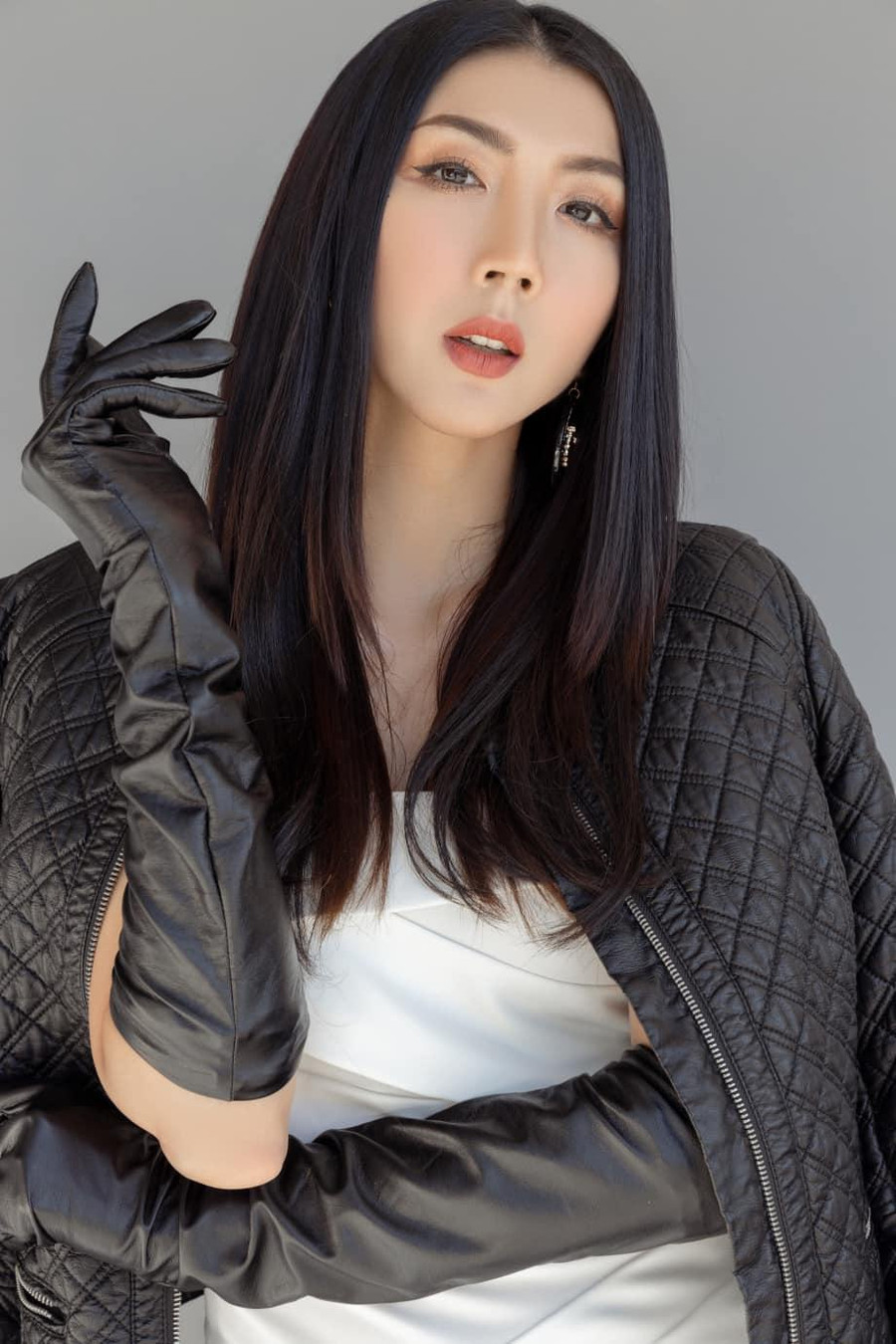 Nhiều người tiếc nuối cho sự nghiệp thời trang của Ngọc Quyên khi cô sang Mỹ định cư. Ảnh: FBNV