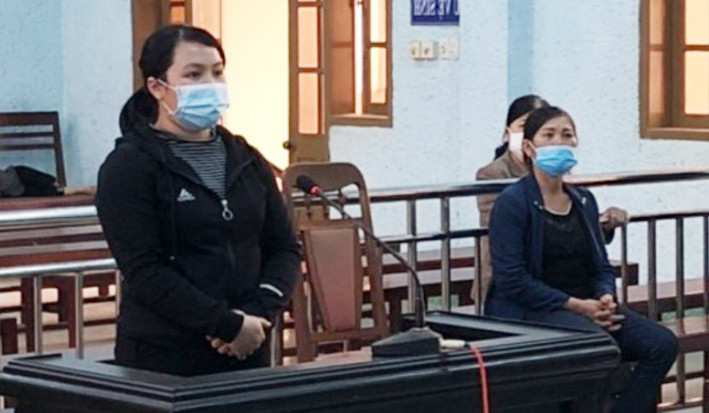 Bị cáo Hường tại phiên tòa. Ảnh: R'Ô HOK Bị cáo Hường tại phiên tòa. Ảnh: R'Ô HOK