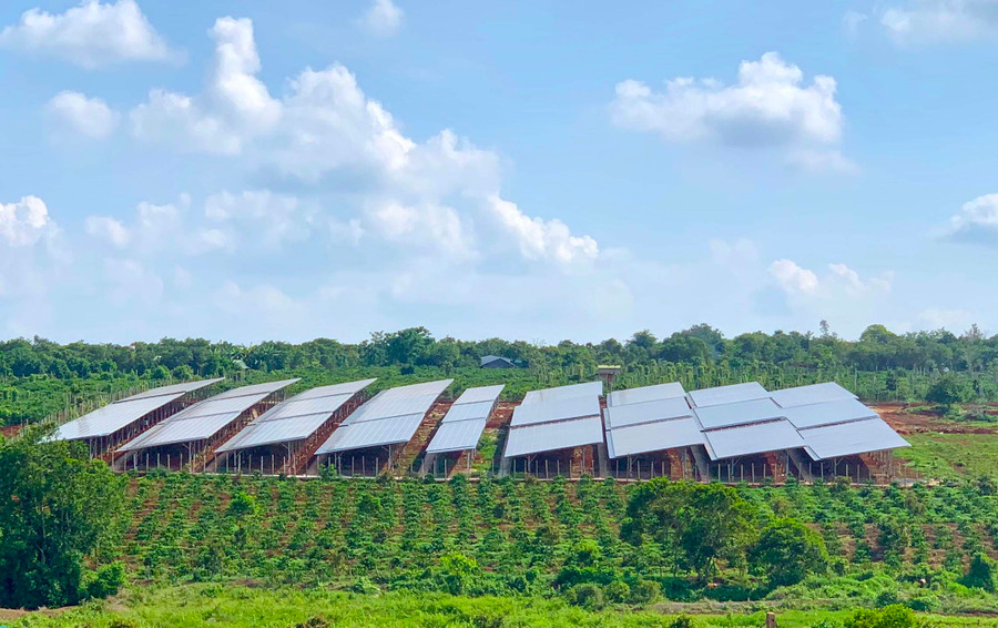 Dự án điện mặt trời mái nhà của Công ty TNHH một thành viên Năng lượng xanh Đại Lộc (xã Ia Kriêng, huyện Đức Cơ). Ảnh: Hà Duy