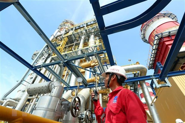 Kiểm tra hệ thống vận hành Nhà máy điện Nhơn Trạch 2 thuộc Tập đoàn Dầu khí Việt Nam. (Ảnh: Huy Hùng/TTXVN) Kiểm tra hệ thống vận hành Nhà máy điện Nhơn Trạch 2 thuộc Tập đoàn Dầu khí Việt Nam. (Ảnh: Huy Hùng/TTXVN)