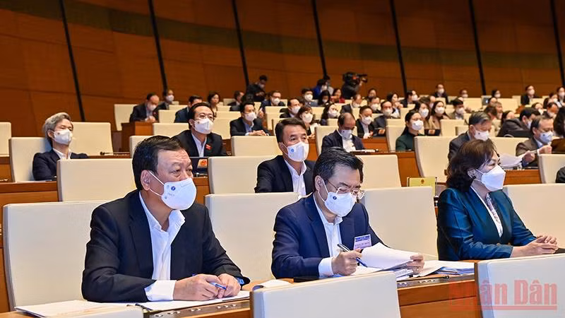 Các thành viên Chính phủ tham gia phiên chất vấn sáng 10/11. Ảnh: LINH NGUYÊN 