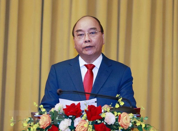 Chủ tịch nước Nguyễn Xuân Phúc giao nhiệm vụ cho Thượng tướng Phạm Hoài Nam, Thứ trưởng Bộ Quốc phòng. (Ảnh: Thống Nhất/TTXVN) Chủ tịch nước Nguyễn Xuân Phúc giao nhiệm vụ cho Thượng tướng Phạm Hoài Nam, Thứ trưởng Bộ Quốc phòng. (Ảnh: Thống Nhất/TTXVN)