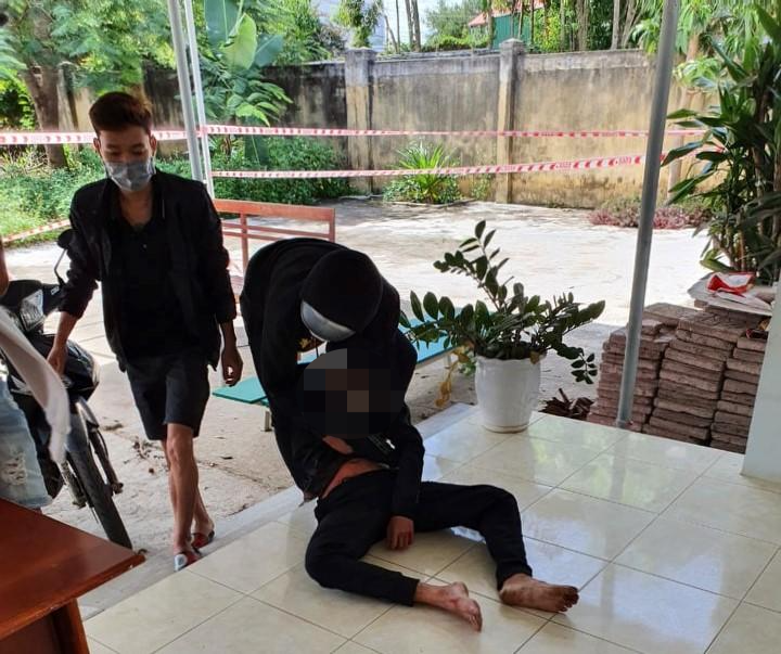 Sau khi bị đâm, T. được đưa đi cấp cứu nhưng đã tử vong. Ảnh: C.T.V