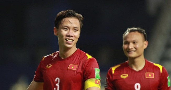 2 tuyển thủ quốc gia sẽ ra mắt SLNA tại Hà Nội.