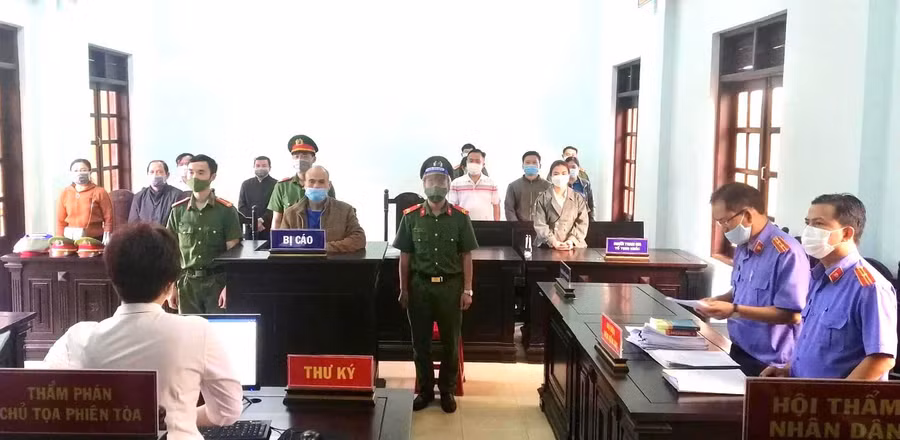 Chư Păh Tuyên án 9 năm tù về tội cưỡng đoạt tài sản. Ảnh: Hữu Phong