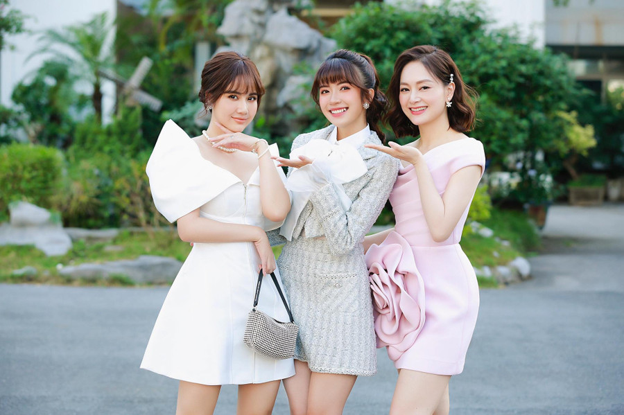 Lần đầu đóng phim, Ngọc Huyền đảm nhận vai em gái của Lan Phương, Huyền Lizzie. Ảnh: NVCC