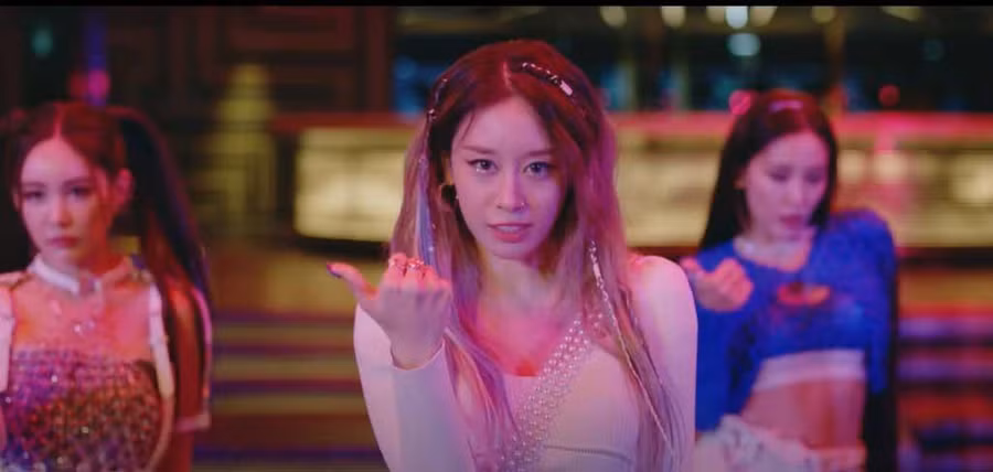 Điểm nhấn vũ đạo hứa hẹn gây sốt. Ảnh: Chụp màn hình