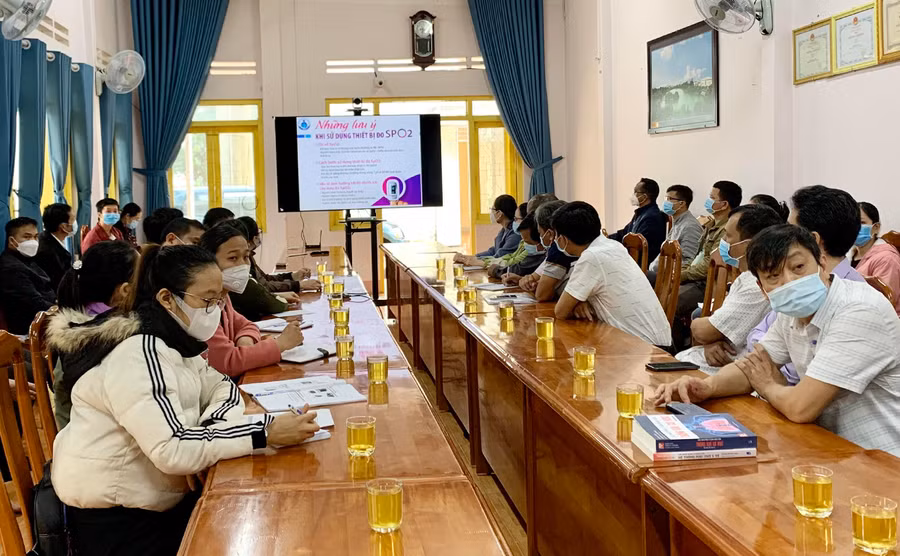 Quang cảnh lớp tập huấn tại Sở Y tế tỉnh sáng 13-11. Ảnh: Như Nguyện