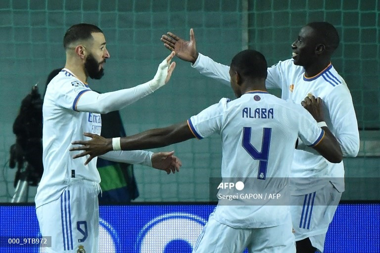 Karim Benzema ăn mừng bàn thắng thứ 5 tại Champions League mùa này. Ảnh: AFP