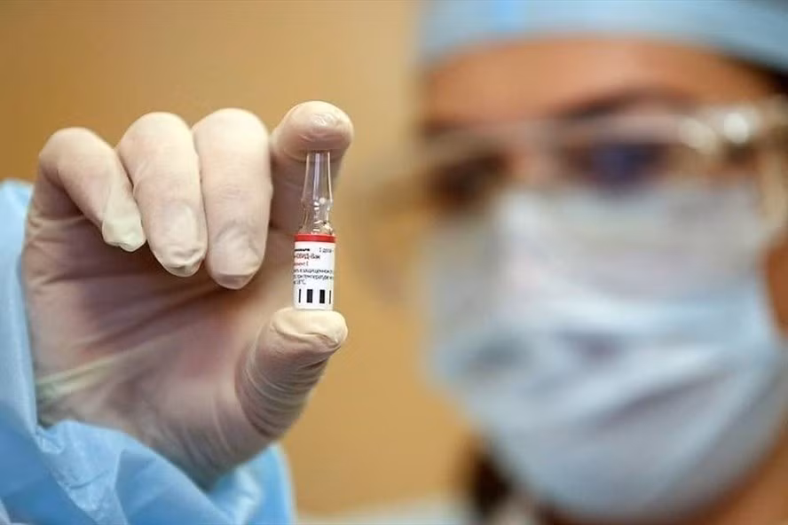 Vaccine COVID-19 Sputnik V của Nga. Ảnh: AFP